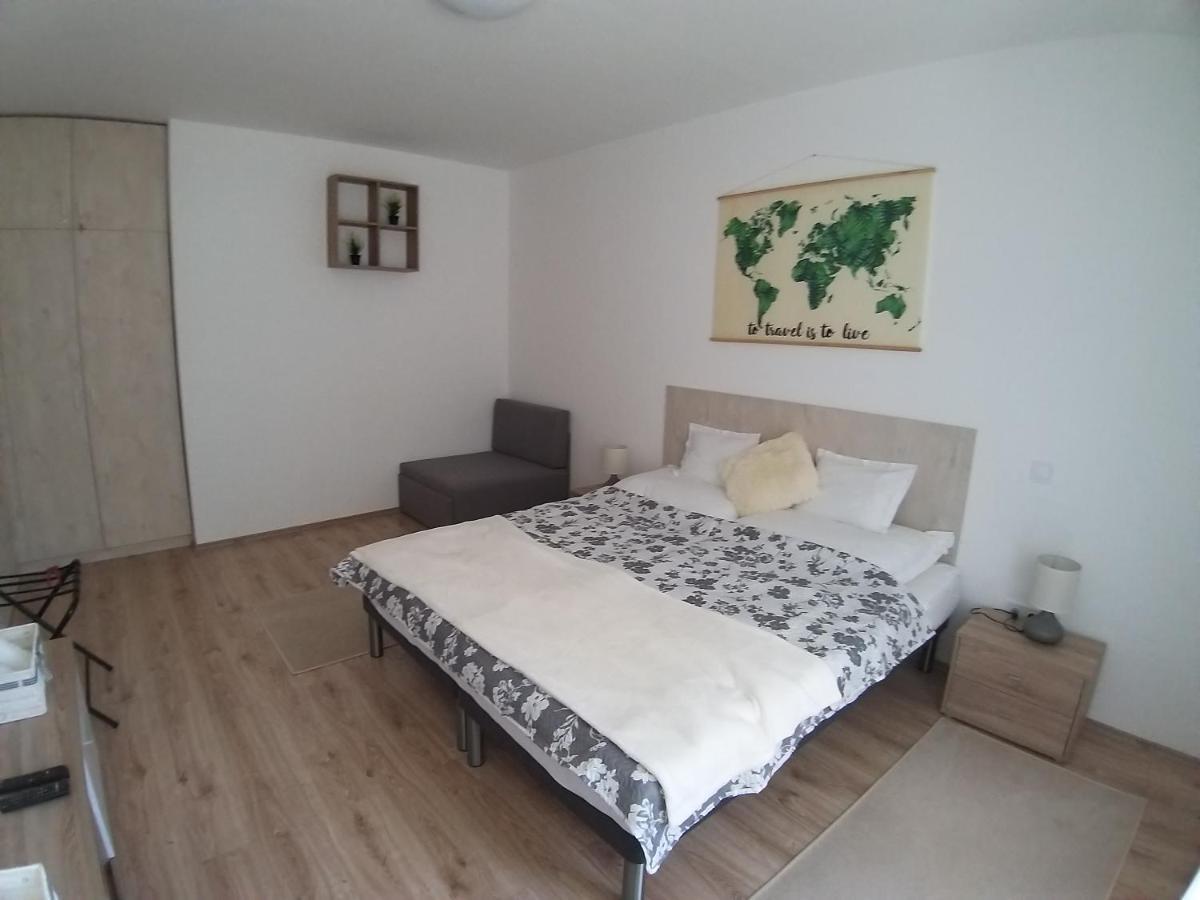 Helios Apartman Szeged Apartment Luaran gambar